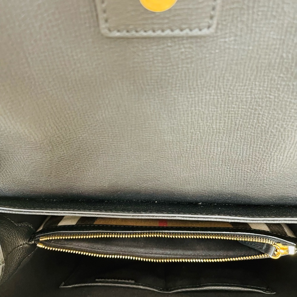 Authenic Burberry LL MD Camberley DLC Bag - Picture 9 of 9